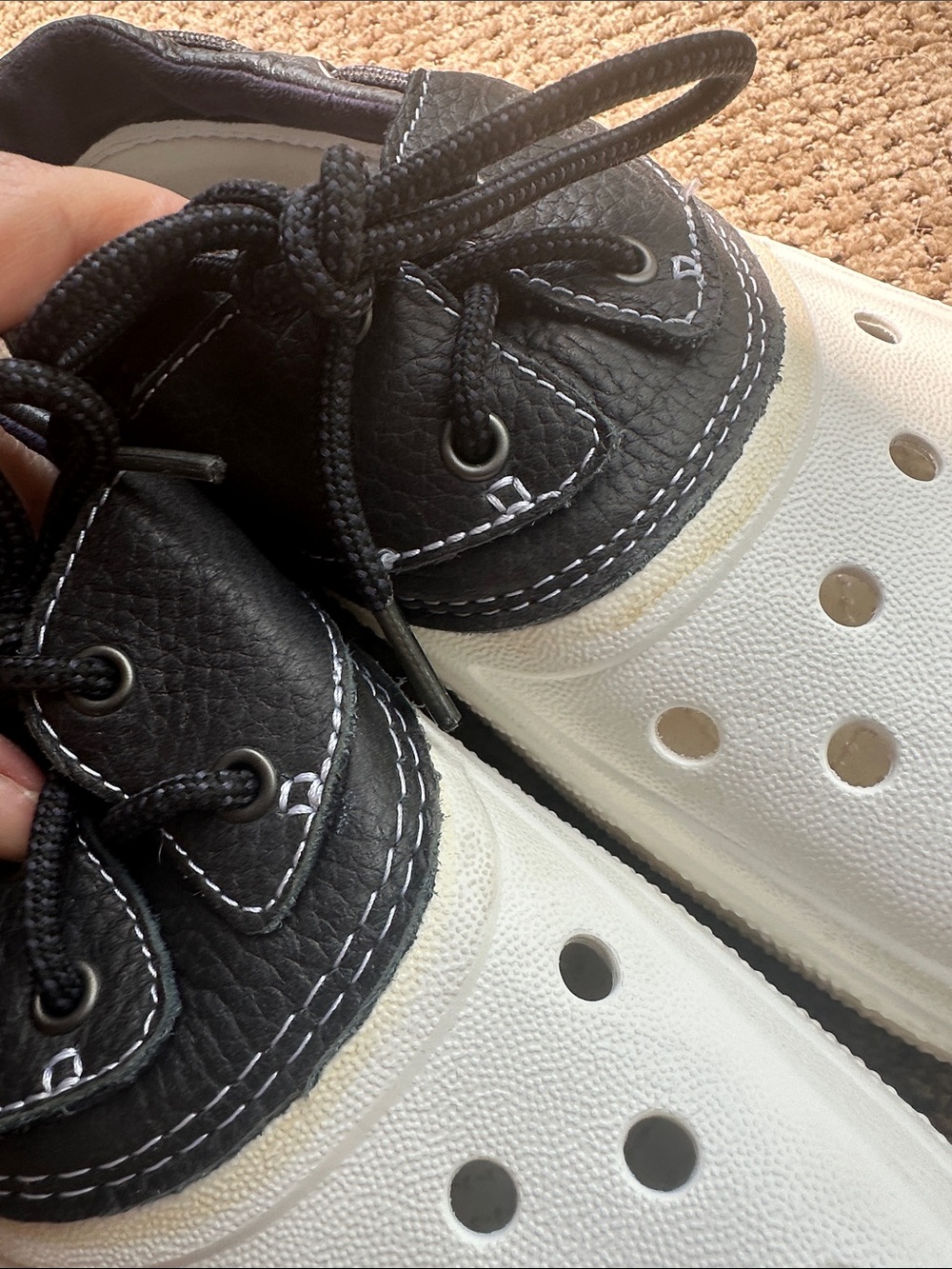Men’s Islander Crocs size 10 - Picture 7 of 9